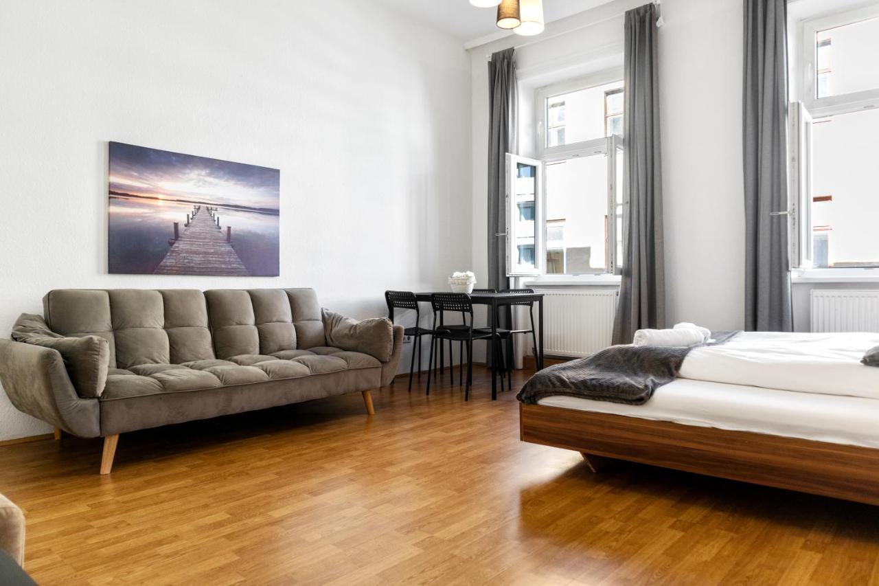 Beautiful 2Br Aptartment 12 Minutes To Downtown Vienna Exterior photo